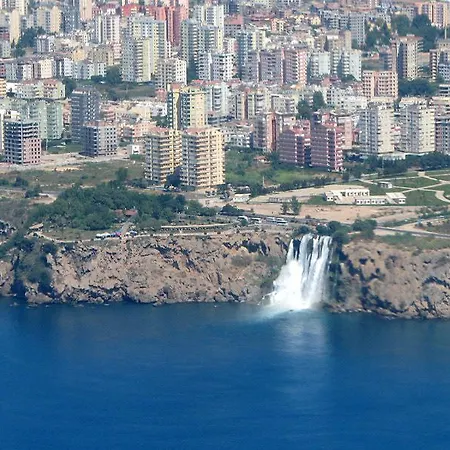 Hotell Grand Sancak 2*