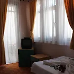 Hotel Grand Sancak 2*